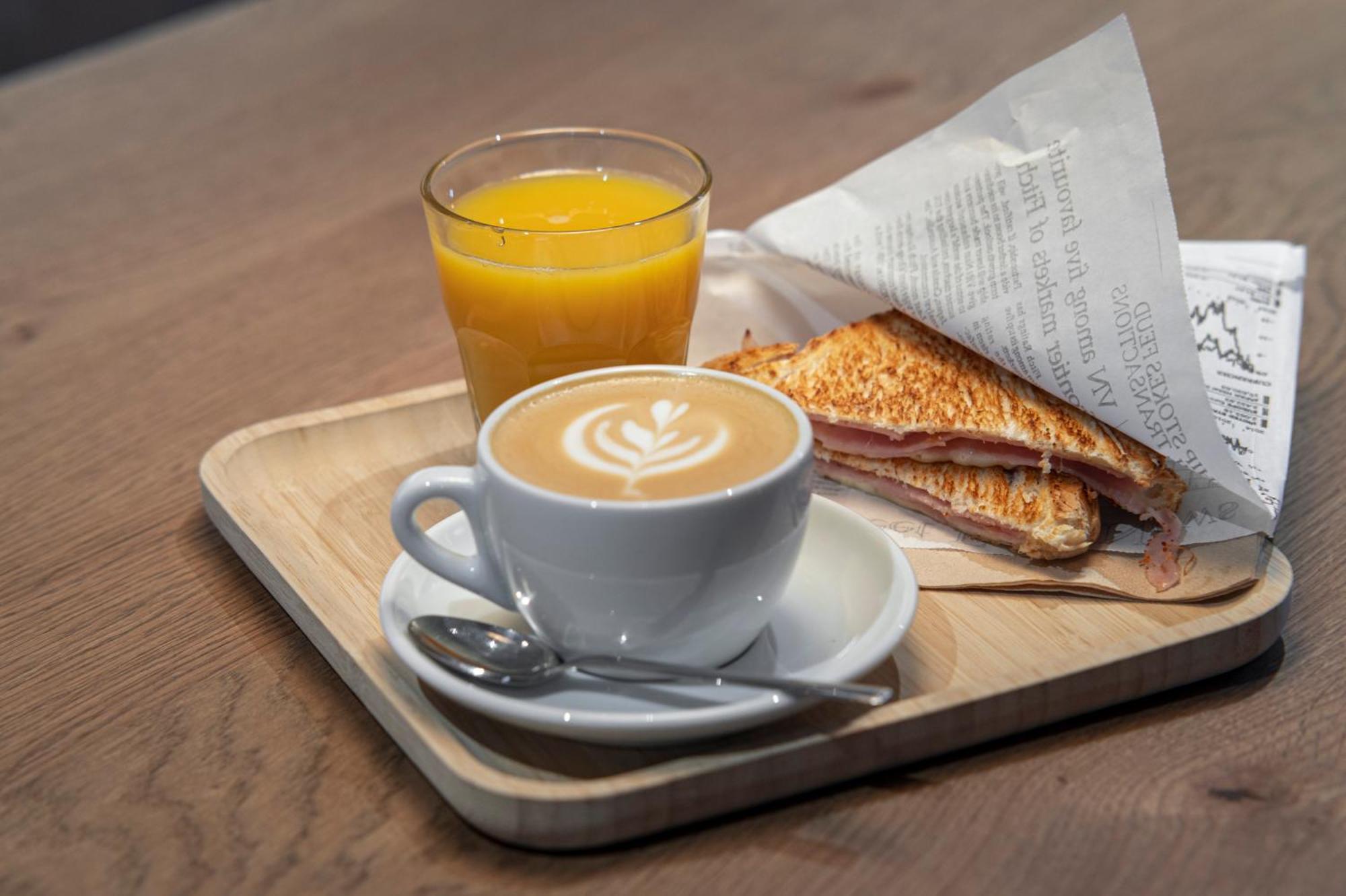 Acomodação com café da manhã  La Lu Cozy